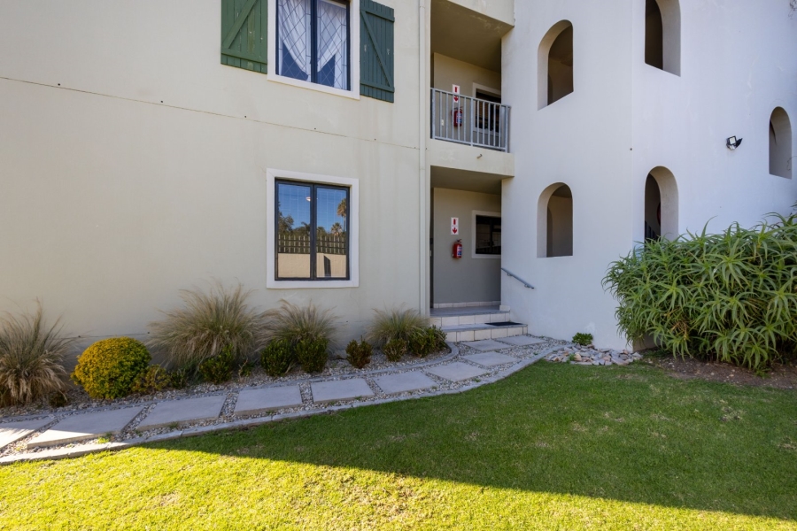 3 Bedroom Property for Sale in Santini Village Western Cape